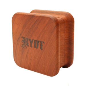 RYOT Square Wood Grinder – גריינדר עץ